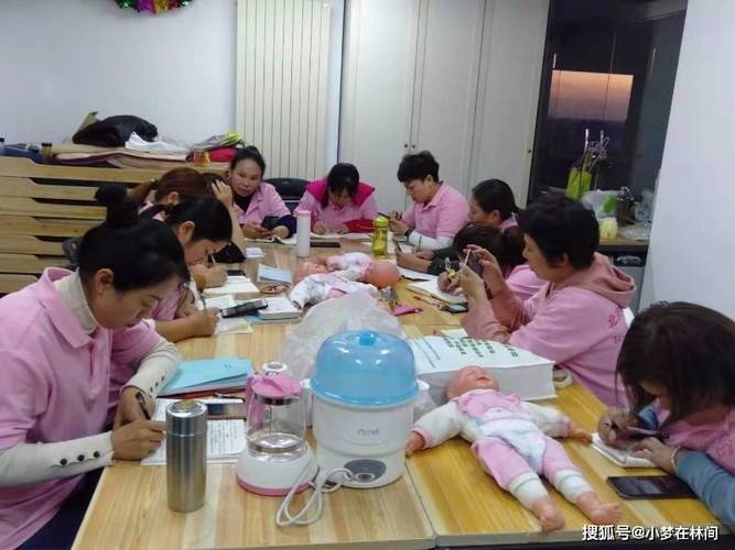 惠州惠阳淡水正规高级月嫂培训学校,大亚湾澳头母婴护理师月嫂家政